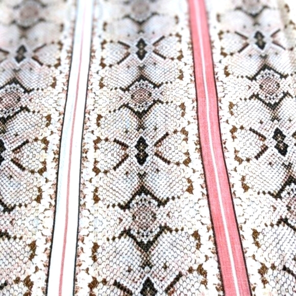 NWOT J. Jill Snakeskin Print Rayon Oblong Scarf -Pink and Brown - Picture 11 of 11